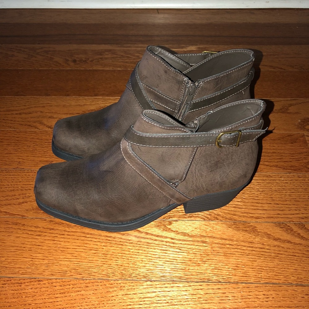 Forever 21 Brown Booties